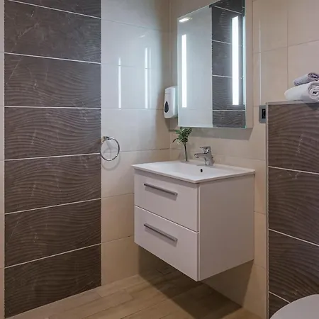 Vitis Kuria 7171 Hotel Balatonrendes